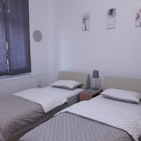 Studio Apartman Ela Travnik Dış mekan fotoğraf